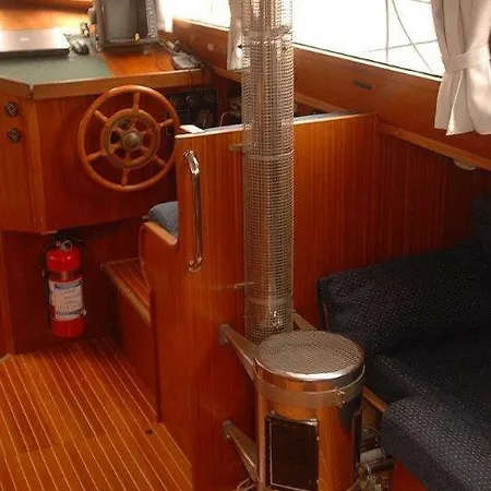Botel Le Dimore Charter- Elma Lefkáda